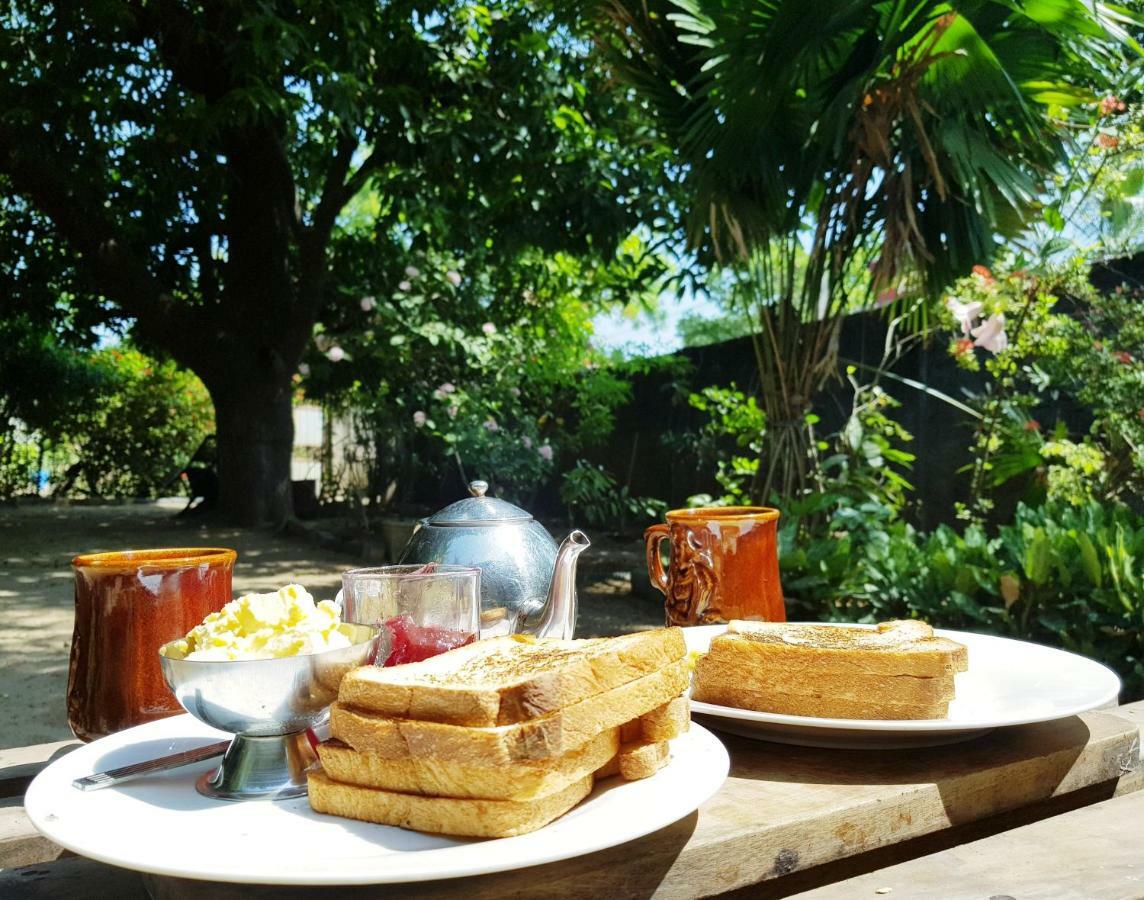 Breeze Guest House トリンコマリー エクステリア 写真